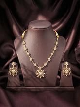 Peora Floral Radiant Petal Necklace Set - Gold