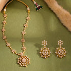 Peora Floral Radiant Petal Necklace Set - Gold