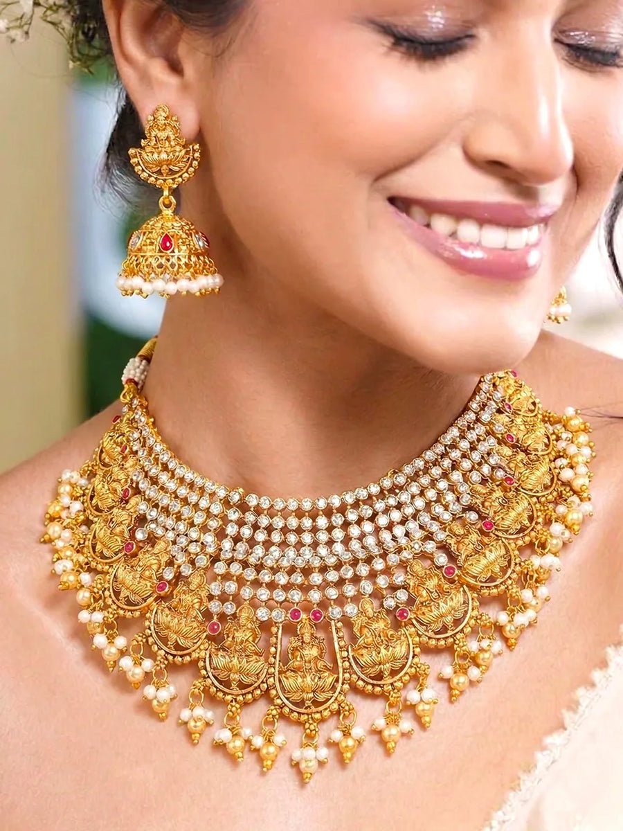 Peora Havey Regal Kasu Bridal Necklace Set - Gold