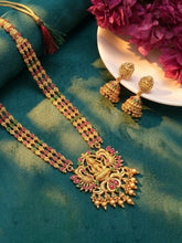 Peora Royal Heritage Bridal Necklace Set - gold