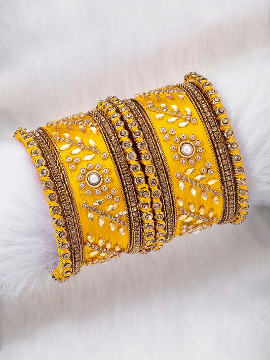 Exquisite Kundan Bangles | Peora Jewellery - Traditional Elegance