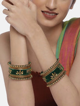 Emerald Charms Silk Threaded Bangles