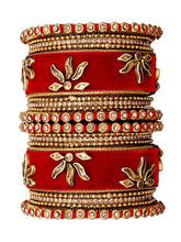 Emerald Charms Silk Threaded Bangles