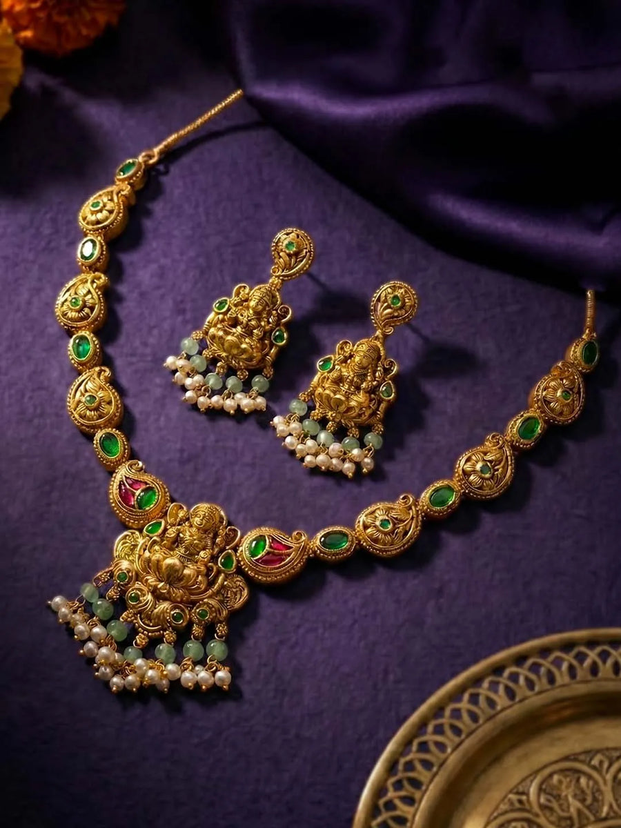 Lakshmi And Kari Motif Temple Necklace Set
