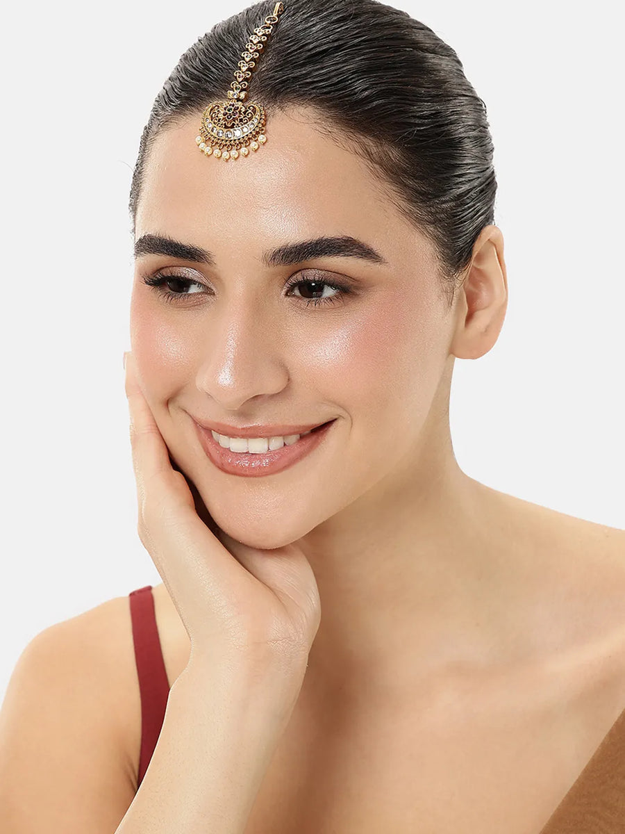 Sparkling Crystal Maangtikka Glam
