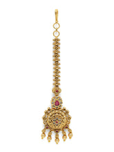 Traditional Filigree Bridal Maang Tikka