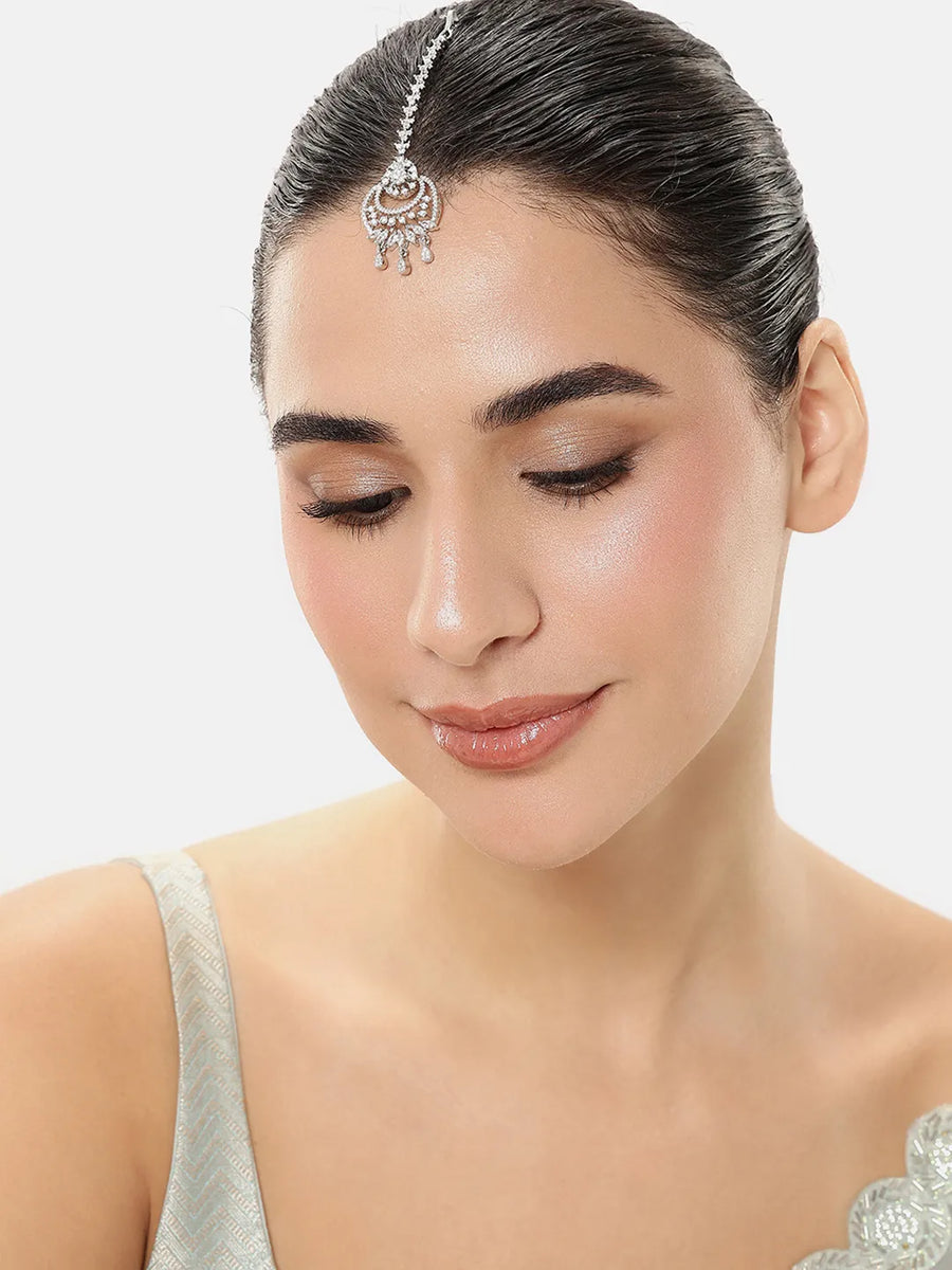 Glamorous Crystal Bridal Maang Tikka