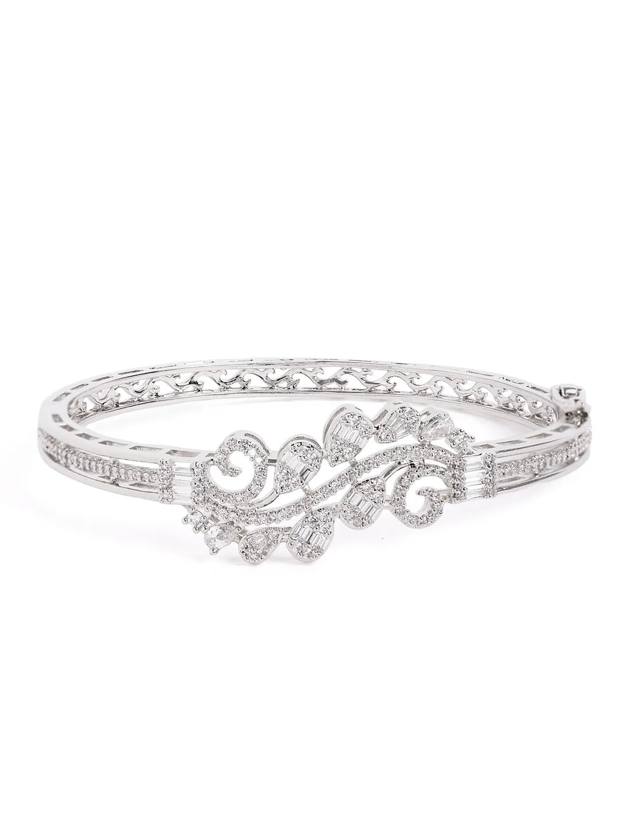 Delicate Kada Featuring Leaf CZ Patterns