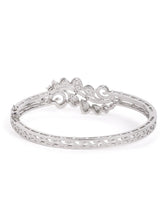 Delicate Kada Featuring Leaf CZ Patterns