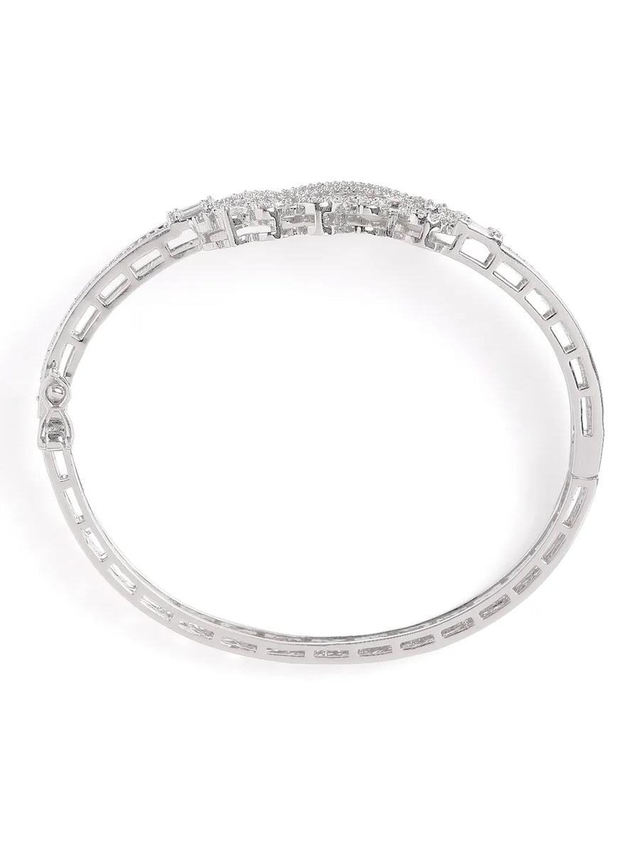 Delicate Kada Featuring Leaf CZ Patterns