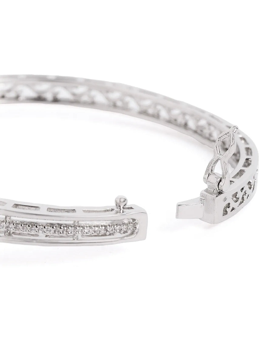 Delicate Kada Featuring Leaf CZ Patterns