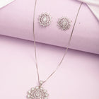 Star Petal Sparkling Pendant Set