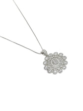 Star Petal Sparkling Pendant Set