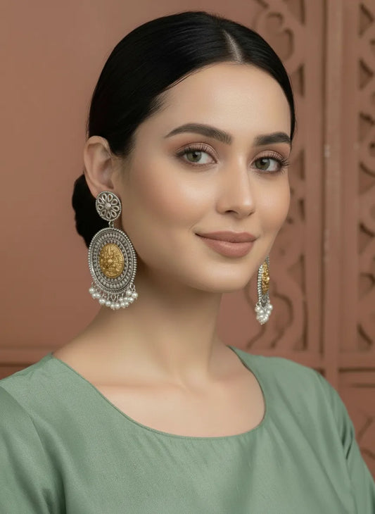 Floral Lariya Chandbali Earrings