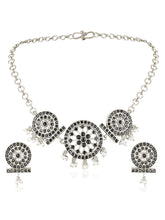 Classic Round Mandala Necklace Set