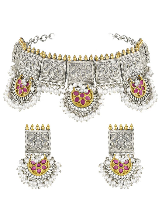 Classic Floral Pendant Pearl Necklace Set