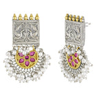 Classic Floral Pendant Pearl Necklace Set