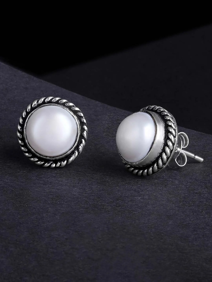 Stud Earrings – Classic & Elegant Designs for Daily Wear | Peora