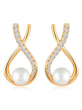 Pearl Stud Earrings – Timeless & Elegant Styles | Peora