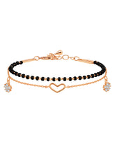 Chic Noir Rose Gold Heart Bracelet with Dainty Black Beads