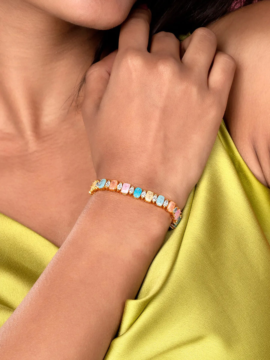 Gleaming Horizon Crystals Bracelet