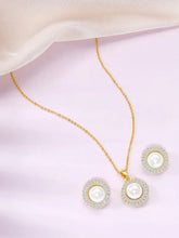Halo CZ Pearl Pendant & Stud Set - Gold