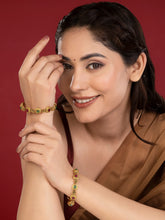 Heritage Style Floral Motif Bangle Set