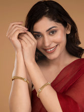 Traditional Temple Floral Accents Bangles