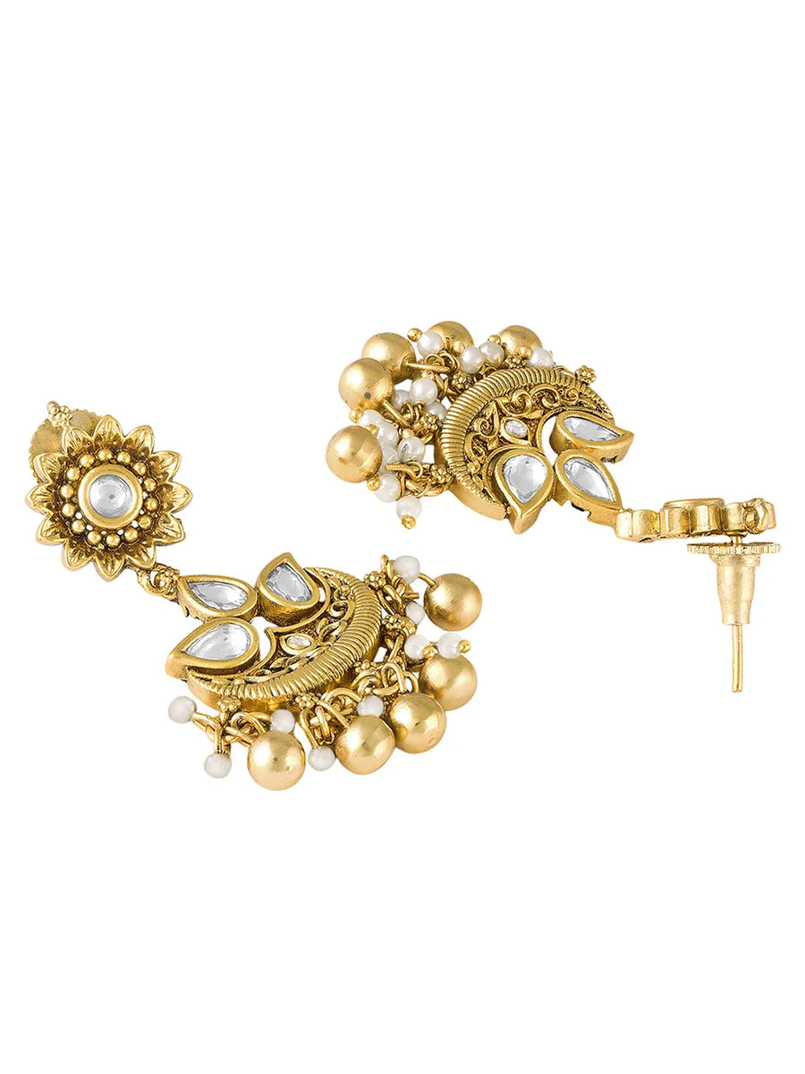 Earrings with Shine – Sparkling & Stylish | Peora