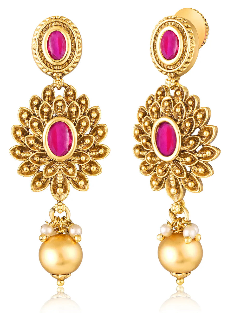 Pearl Drop Earrings – Elegant & Timeless | Peora