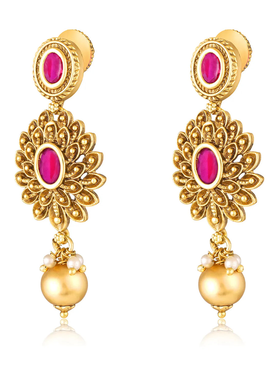Pearl Drop Earrings – Elegant & Timeless | Peora