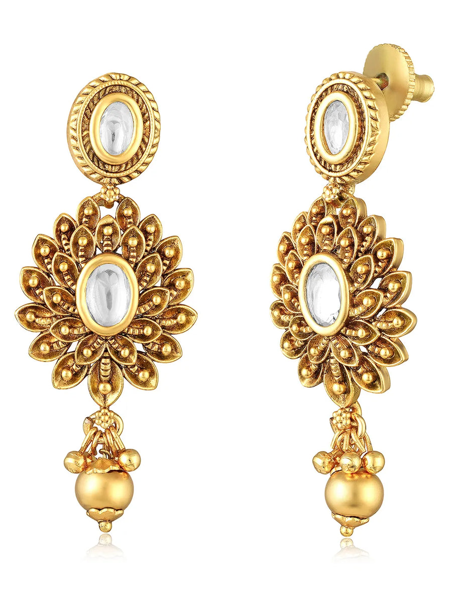 Pearl Drop Earrings – Elegant & Timeless | Peora