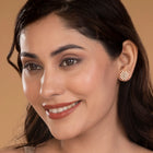 Glamorous Cluster Stud Earrings