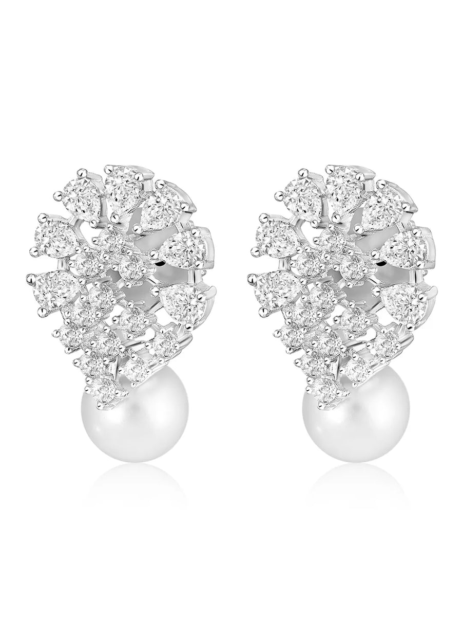 Pearl Stud Earrings – Timeless & Elegant | Peora