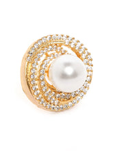 Circle Stud Earrings – Simple & Elegant | Peora