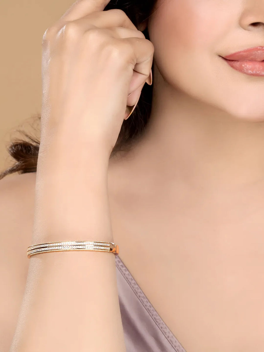 Bold Textured Band Style Kada Bracelet