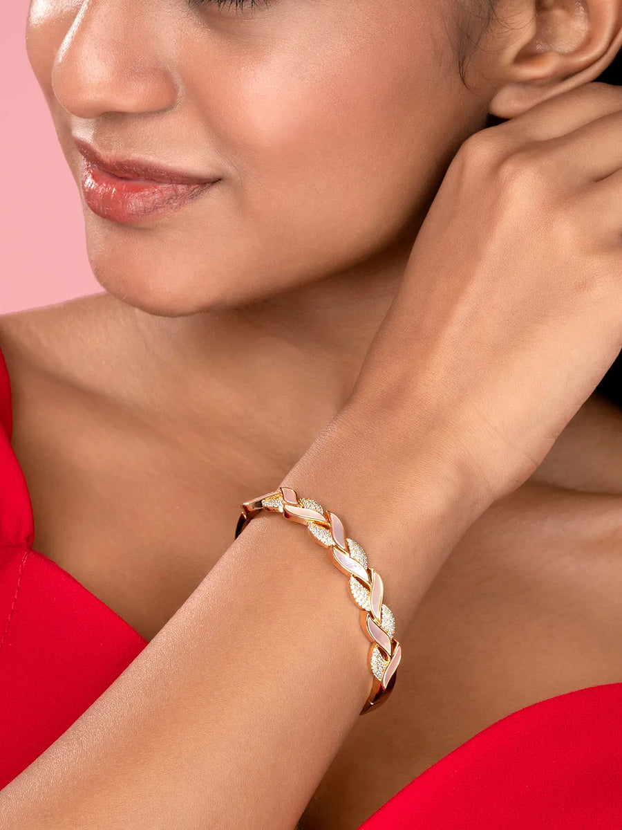 Contemporary Criss-Cross Kada Bracelet