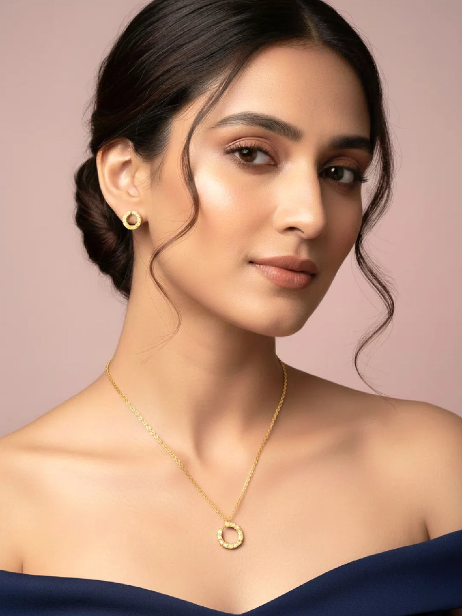 Chic Gold Baguette Circle Pendant Set