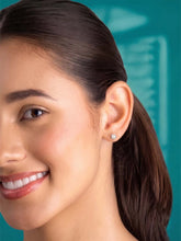 Peora Pearl Glow Stud Earrings - Silver
