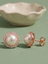 Peora Pearl Stud Earrings - Rose Gold
