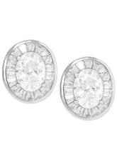 Peora Classic Oval Stud Earrings - Silver