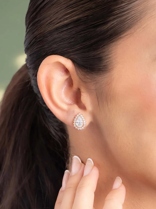 Peora Oval Daisy Stud Earrings - Rose Gold