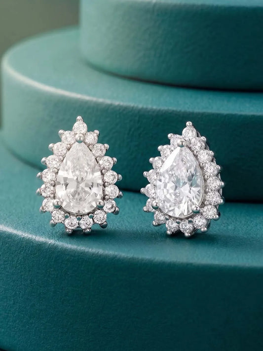 Peora Oval Daisy Stud Earrings - Silver