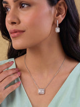 Peora Square Pendant Necklace Set - Silver