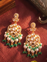 Peora Ratnavali Green Kundan Earrings - Gold