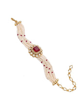 Peora Pink Floral Heritage Pearl Bracelet - Gold