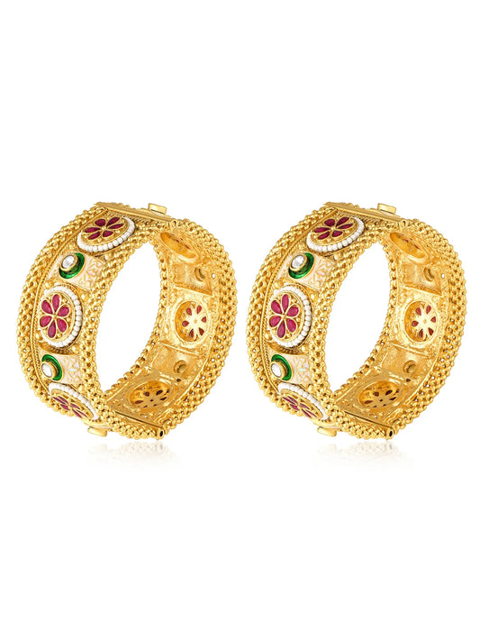 Intricate Floral Motif Bangle Set - Gold