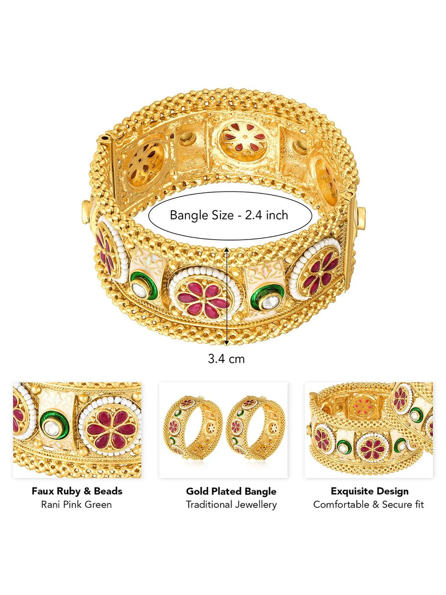 Intricate Floral Motif Bangle Set - Gold