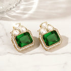 Peora Emerald Kundan Stud Earrings - Gold