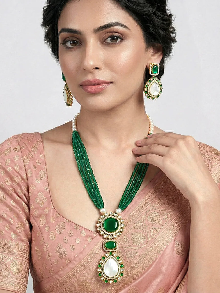 Peora Emerald Royale Necklace Set